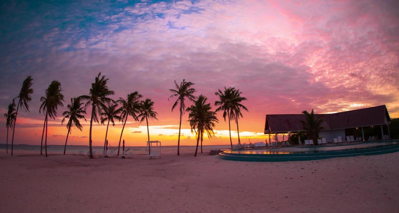 Hondaafushi Island Resort Exterior photo